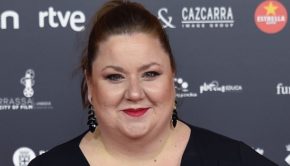 tienes que poner atribución GuillemMedina, CC BY-SA 4.0